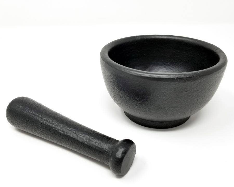 Cast Iron Cauldron 3.5"D x 2" H w/ Cast Iron Pestle