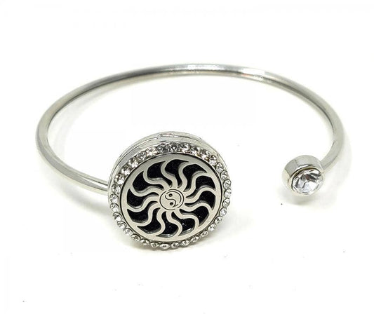 Yin Yang Sun Design Bracelet with Aromatherapy Diffuser