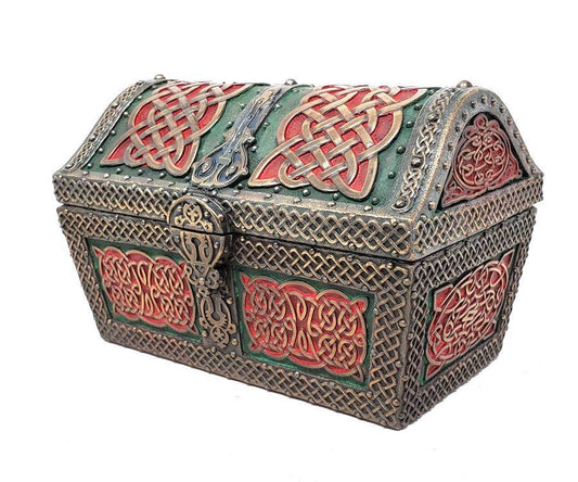 Celtic Pattern Chest 5.5"L x 3.75"W x 4"H